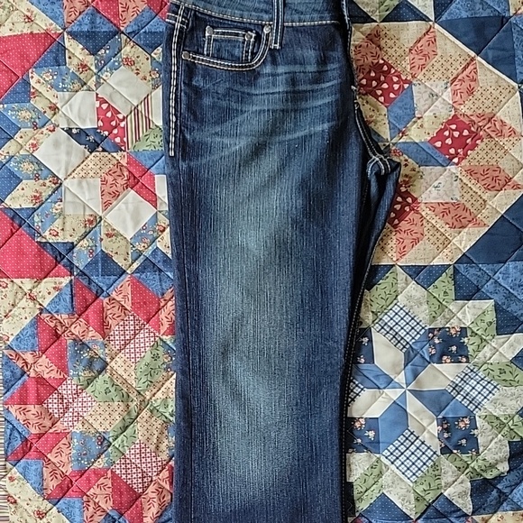 Too short - Picture 3 of 13